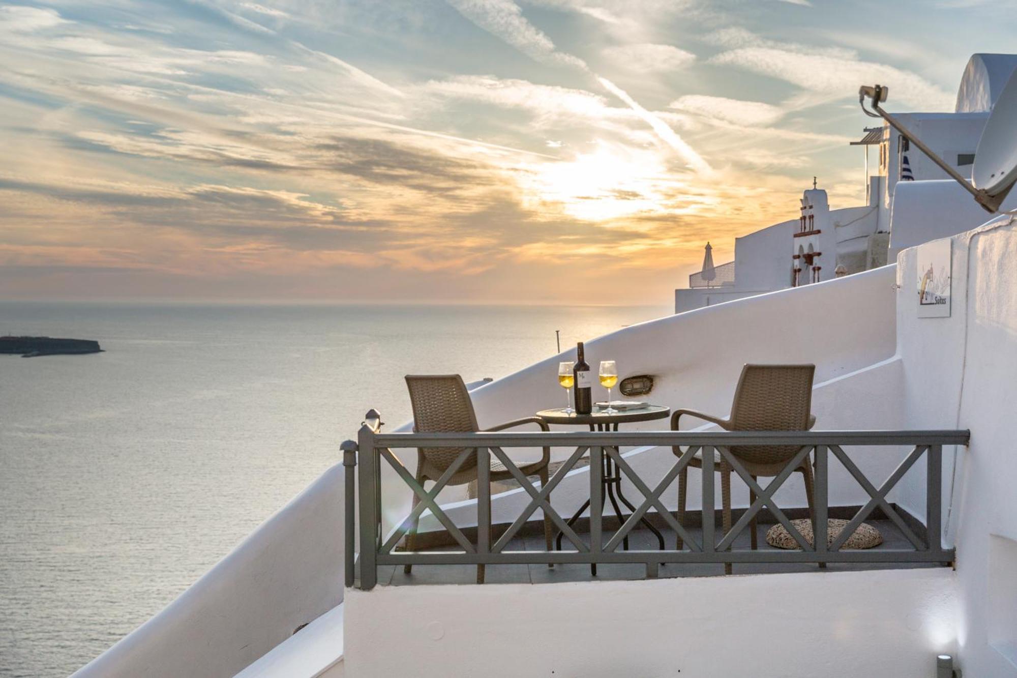 White Side Suites Oia  Extérieur photo