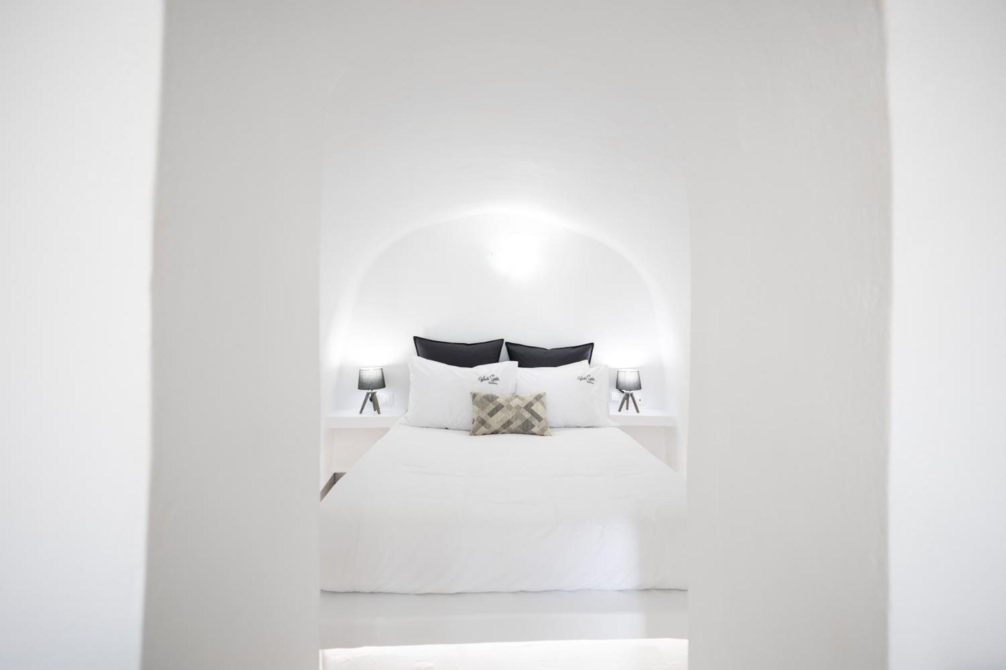 White Side Suites Oia  Extérieur photo
