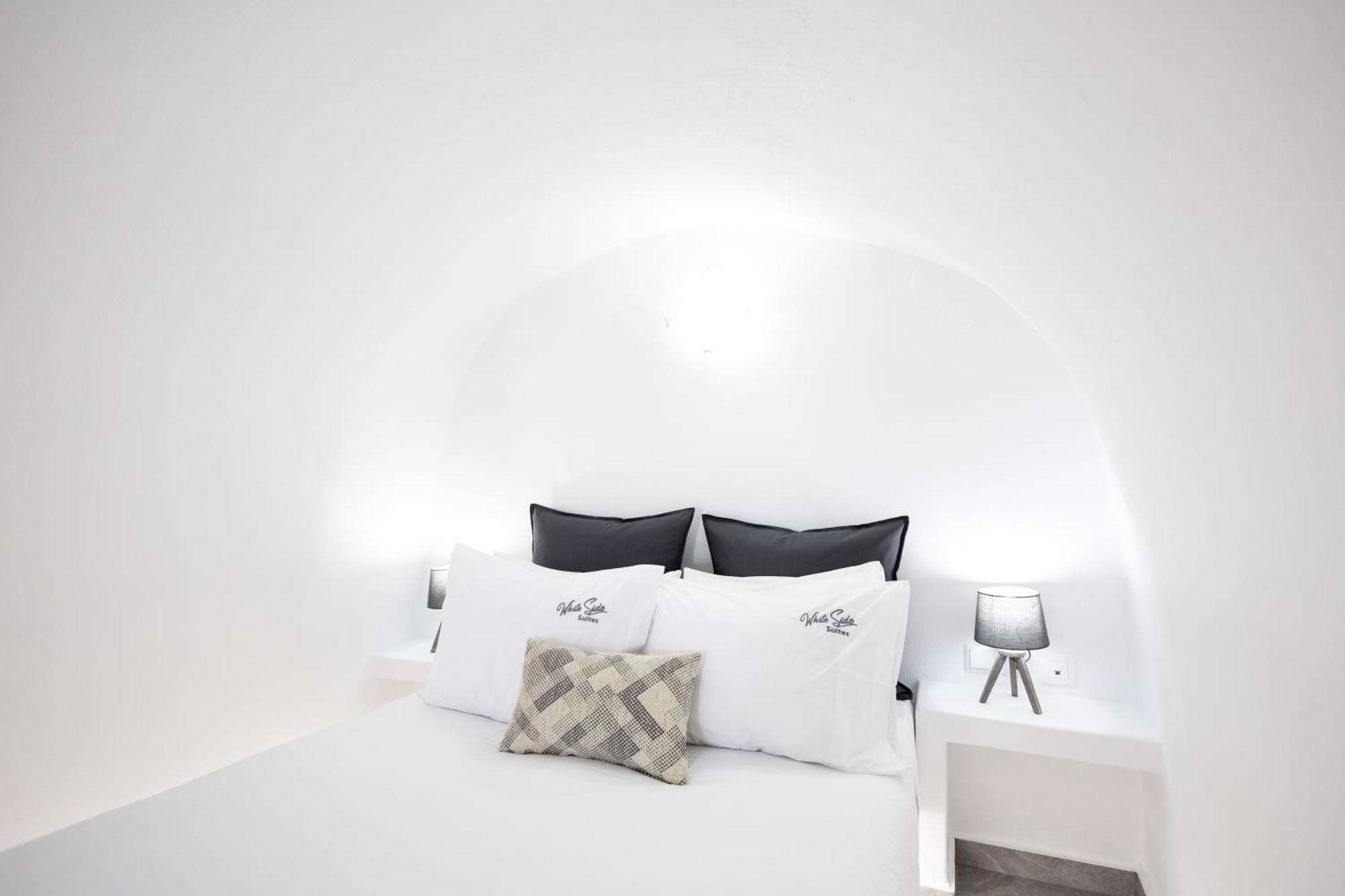 White Side Suites Oia  Extérieur photo